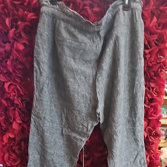 Soho Street NWT Women's Gray Linen/Cotton Capri Pants Size Large - Picture 7 of 8